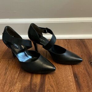 Paul Green Black Leather D'Orsay Point Toe Heel, Paul Green size 5, US size 7.5